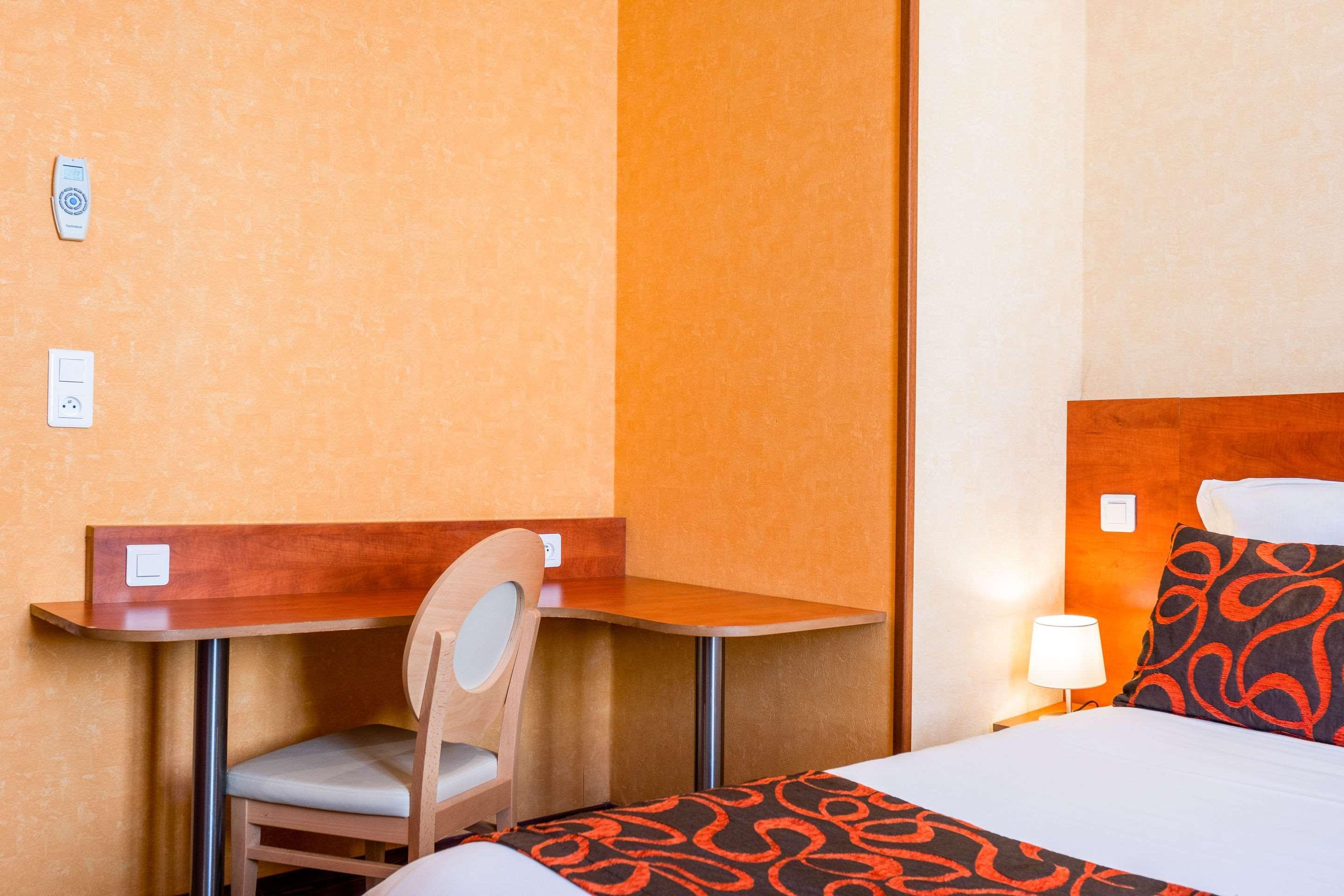 The Originals City, Hotel Regina, Perigueux Exterior photo